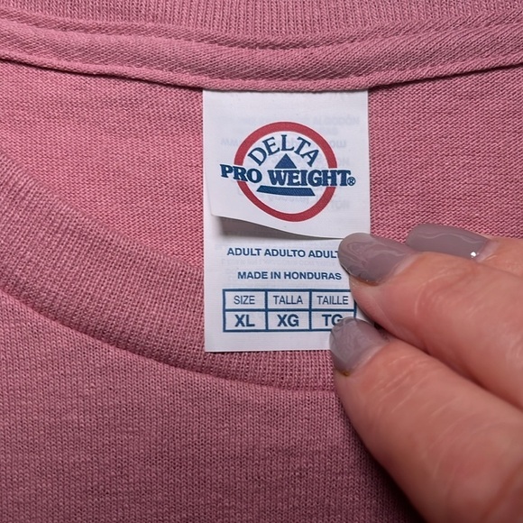 Delta Pro Weight pink holiday T-shirt, size XL - Picture 3 of 7